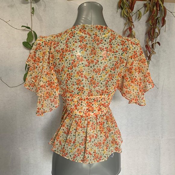 🌟HOST PICK🌟 Zara Basic Ruffle Floral Blouse - Picture 5 of 10